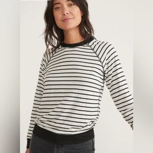Marine Layer Woman’s Reversible Raglan long-sleeved shirt in Medium